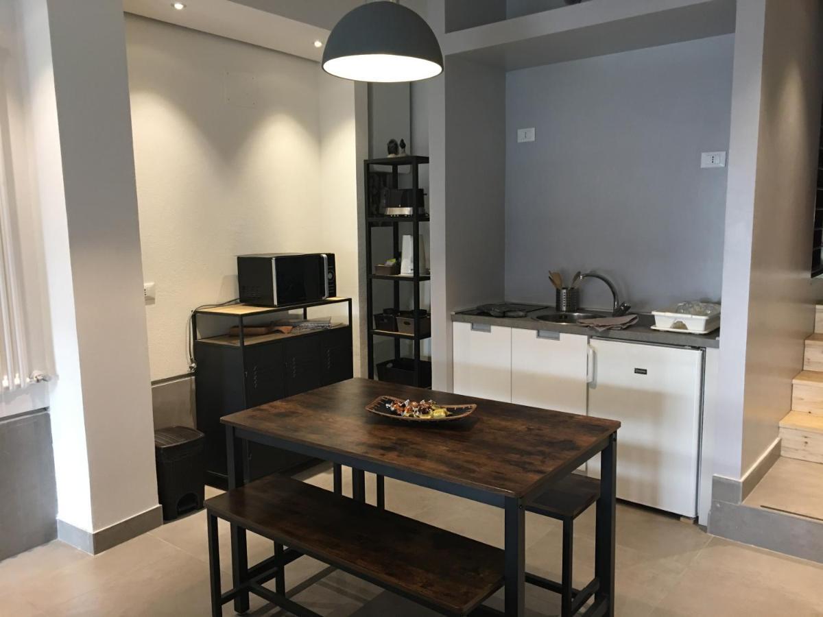 Apartment Mezzanino On Canal Venedig